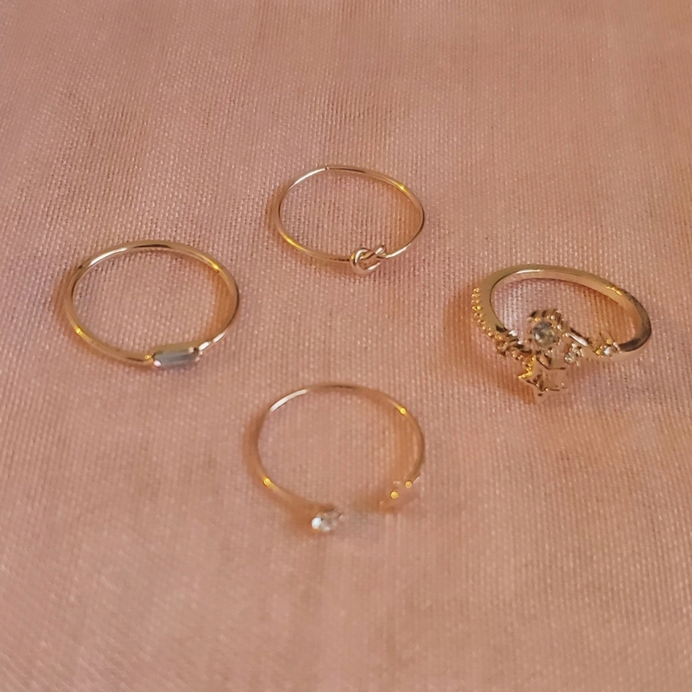 Star charms ring set
